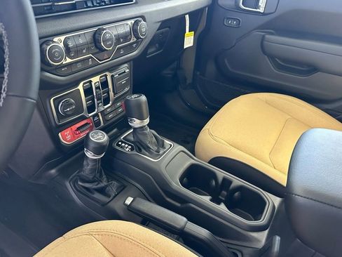 New 2025 Jeep Wrangler Unlimited Sport S 4xe AWD/4WD image 25