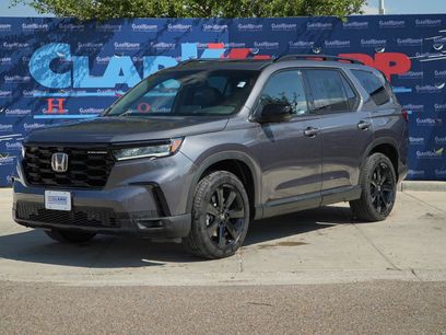 New 2025 Honda Pilot Black Edition