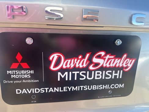 Used 2023 Mitsubishi Eclipse Cross SE image 5