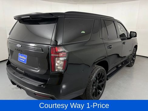 Used 2023 Chevrolet Tahoe Z71 w/ Luxury Package AWD/4WD image 11