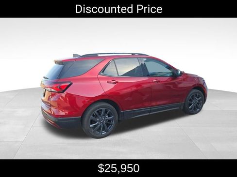 Certified 2024 Chevrolet Equinox RS w/ LPO, Floor Liner Package FWD image 3