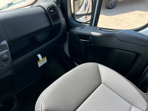 New 2026 RAM ProMaster 2500 FWD image 10