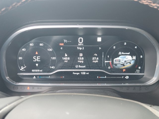 Used 2022 GMC Yukon AT4 AWD/4WD image 13