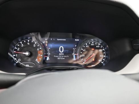 Used 2024 Jeep Compass Limited image 14