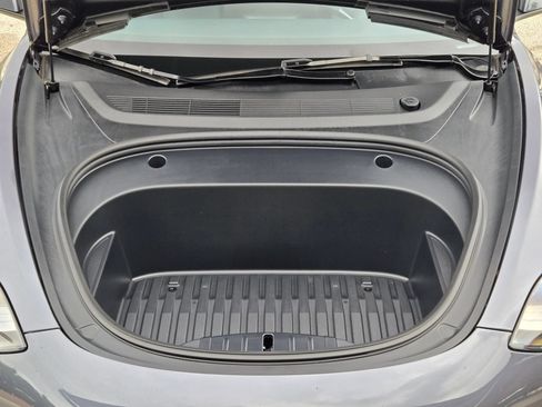 Used 2023 Tesla Model 3 Standard Range RWD image 32