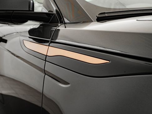 Used 2020 Land Rover Range Rover Evoque R-Dynamic HSE image 15