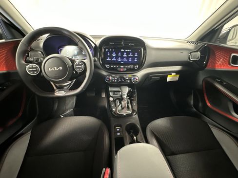 New 2025 Kia Soul GT-Line image 12