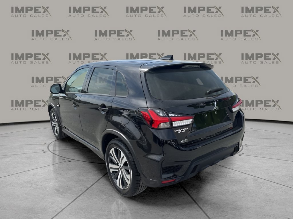 Used 2024 Mitsubishi Outlander Sport ES AWD/4WD image 3