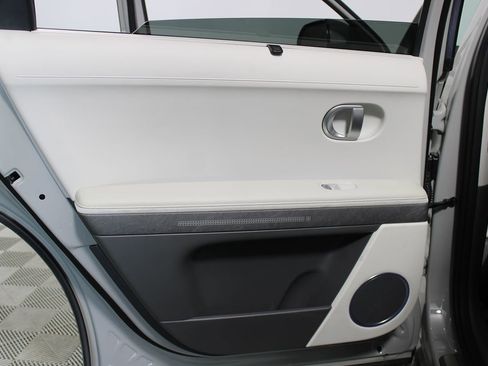 Used 2024 Hyundai Ioniq 5 Limited RWD image 23