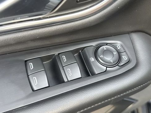 Used 2021 Chevrolet Tahoe LS image 21