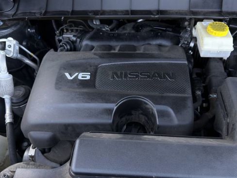 Used 2022 Nissan Pathfinder Platinum w/ Cargo Package image 32