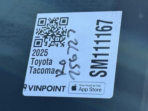 Used 2025 Toyota Tacoma TRD Off-Road image 27