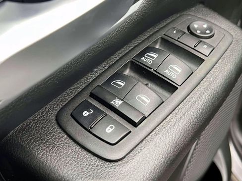 Certified 2023 RAM 1500 Big Horn image 17