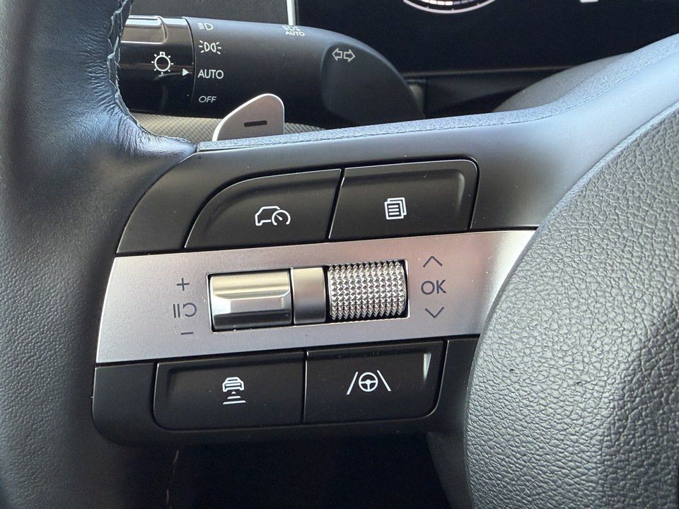 Used 2026 Hyundai Sonata SEL FWD image 14