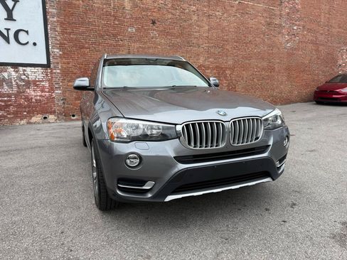 Used 2016 BMW X3 xDrive28i AWD/4WD image 2