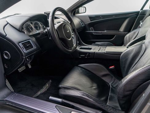 Used 2006 Aston Martin DB9 Coupe RWD image 12