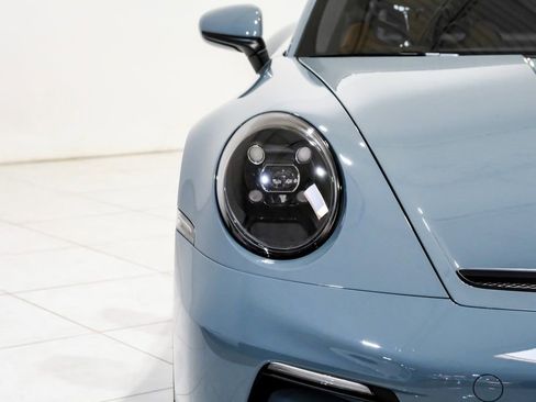 Used 2024 Porsche 911 GT3 RS RWD image 33