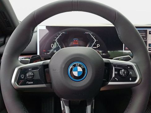 New 2027 BMW i5 xDrive40 w/ M Sport Package AWD/4WD image 16