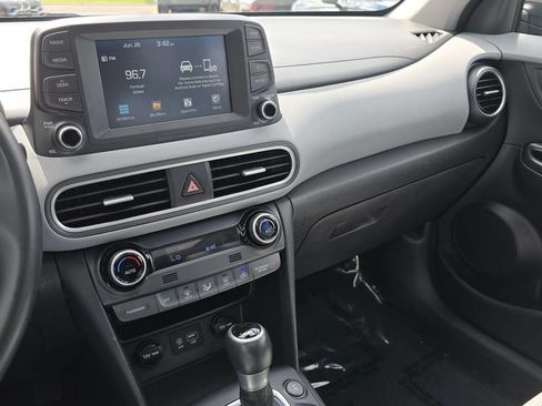 Used 2018 Hyundai Kona Limited AWD/4WD image 34