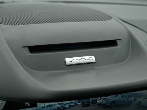 Used 2015 Ford C-MAX Energi SEL w/ Equipment Group 302A image 32