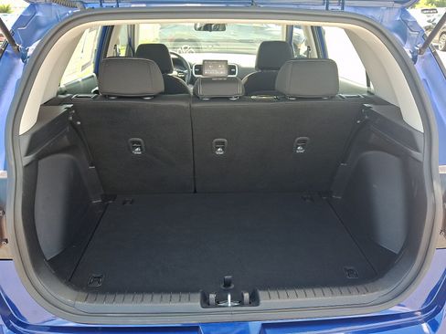 Used 2025 Hyundai Venue SEL FWD image 30