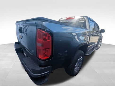 Used 2020 Chevrolet Colorado LT image 2