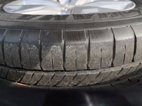 Used 2015 Subaru Forester 2.5i Limited image 31