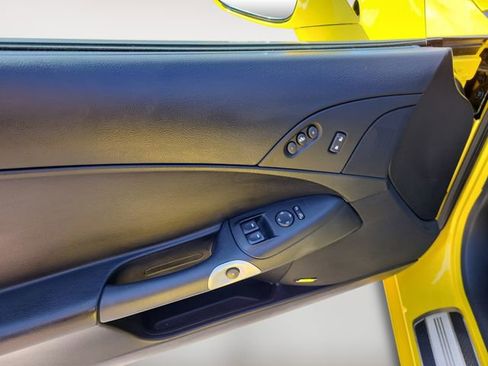 Used 2010 Chevrolet Corvette Grand Sport w/ Preferred Equipment Group image 11