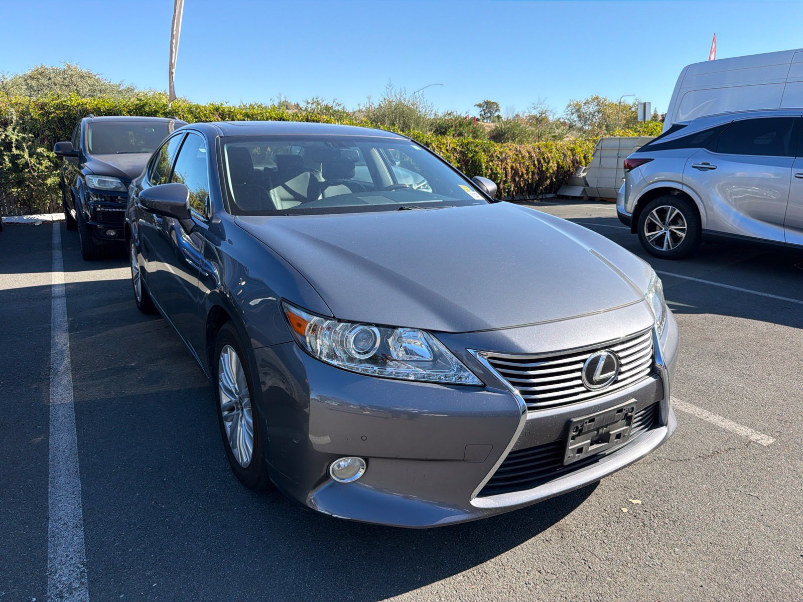 Used 2014 Lexus ES 350 w/ Premium Package FWD image 1