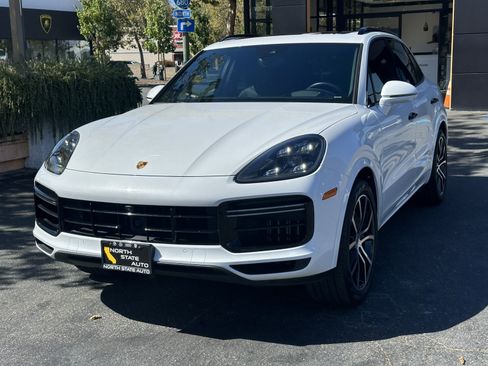 Used 2019 Porsche Cayenne Turbo AWD/4WD image 4