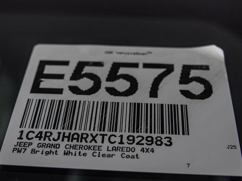 New 2026 Jeep Grand Cherokee Altitude image 48