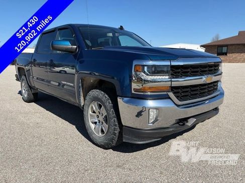 Used 2018 Chevrolet Silverado 1500 LT w/ All Star Edition image 9