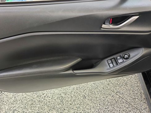 Used 2024 MAZDA MX-5 Miata Sport RWD image 12