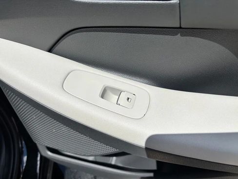 Used 2025 Hyundai Sonata SEL FWD image 24