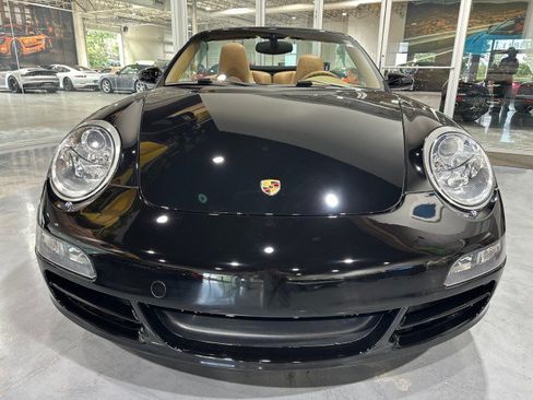 Used 2007 Porsche 911 Cabriolet image 16