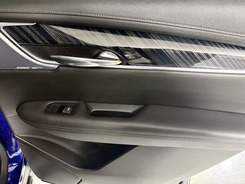 Used 2024 Cadillac XT6 Premium Luxury image 15