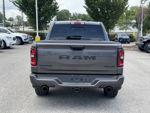Used 2026 RAM 1500 Big Horn AWD/4WD image 8