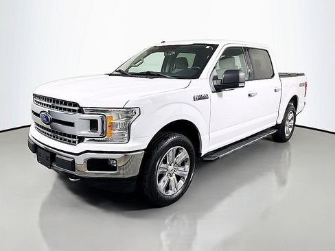 Used 2018 Ford F150 XLT w/ Equipment Group 302A Luxury image 3