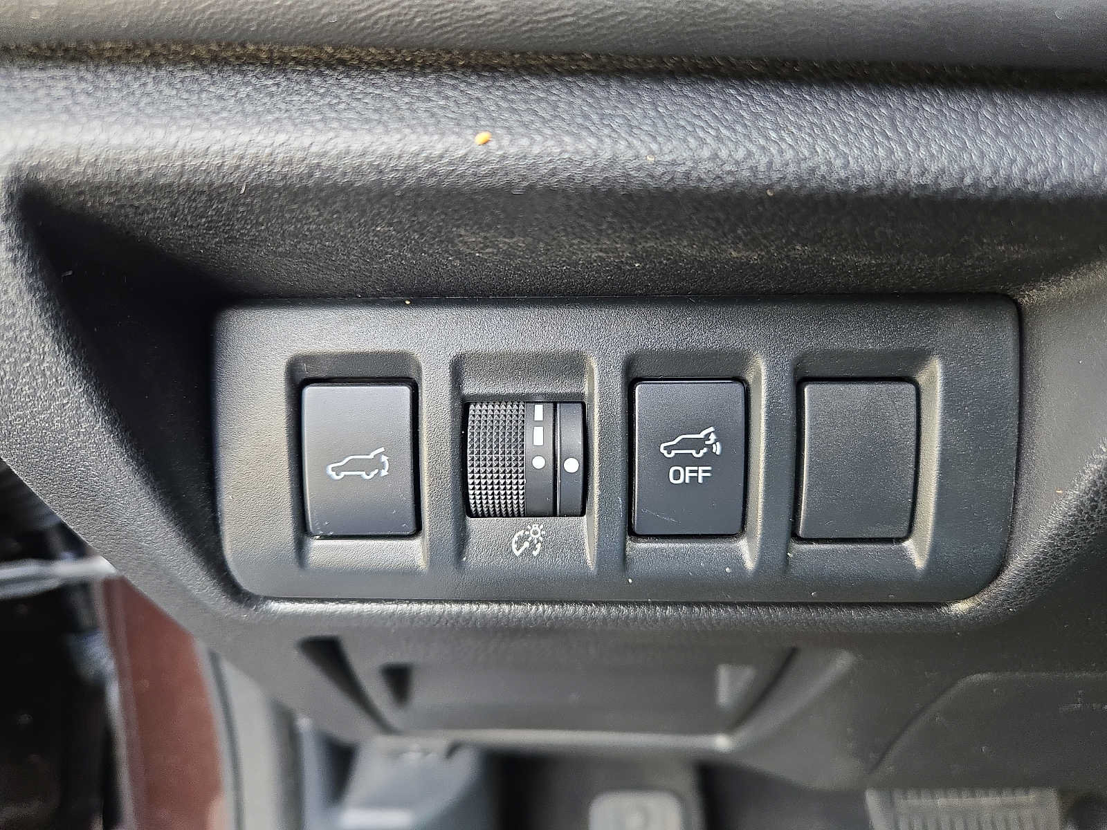 Used 2024 Subaru Outback Limited AWD/4WD image 24