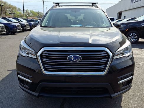 Used 2021 Subaru Ascent Premium w/ Convenience Package image 2
