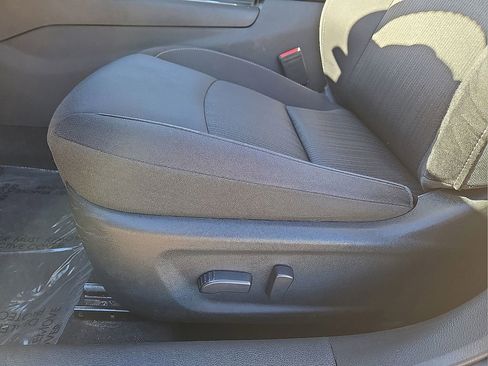 Used 2024 Nissan Altima 2.5 SV image 25