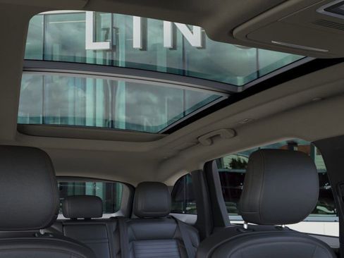 New 2026 Lincoln Nautilus Reserve image 22