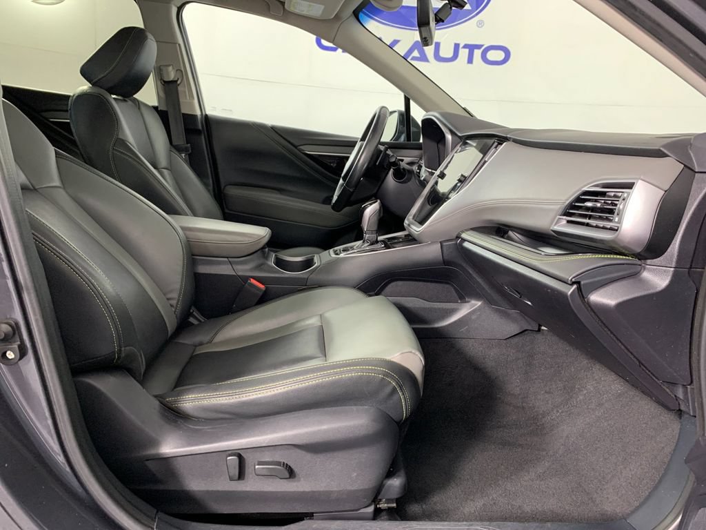 Used 2020 Subaru Outback Onyx Edition XT w/ Popular Package #2 AWD/4WD image 41