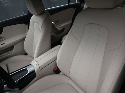 New 2026 Mercedes-Benz CLA 250 image 31