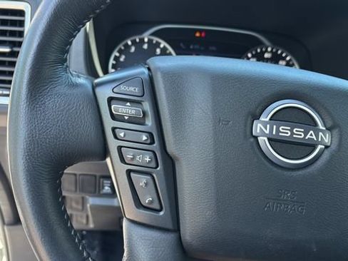Used 2024 Nissan Frontier SV w/ SV Convenience Package RWD image 23