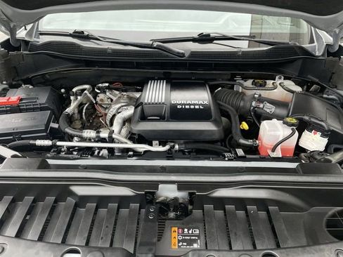 Used 2024 Chevrolet Silverado 1500 ZR2 w/ Technology Package image 25