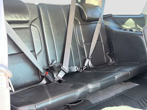 Used 2020 GMC Yukon Denali w/ Open Road Package image 30