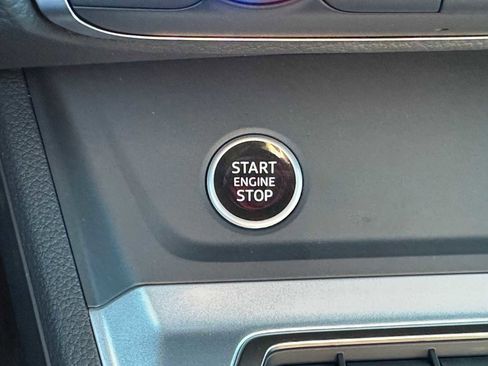 New 2025 Audi Q3 2.0T Premium image 35