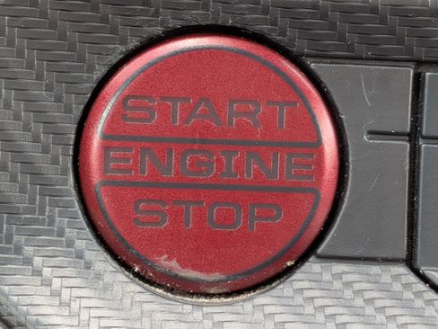 Used 2025 Ford Mustang Premium RWD image 31