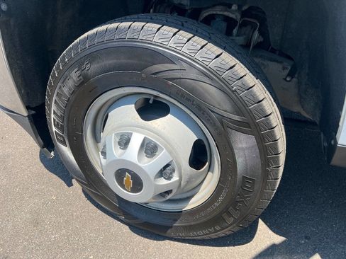 Used 2015 Chevrolet Silverado 3500 W/T w/ WT Convenience Package image 30